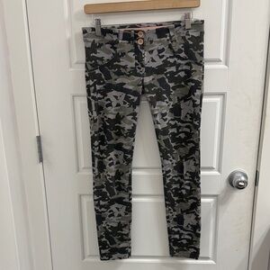 Freddy WR UP Butt Lifting Leggings Camouflage Size Medium